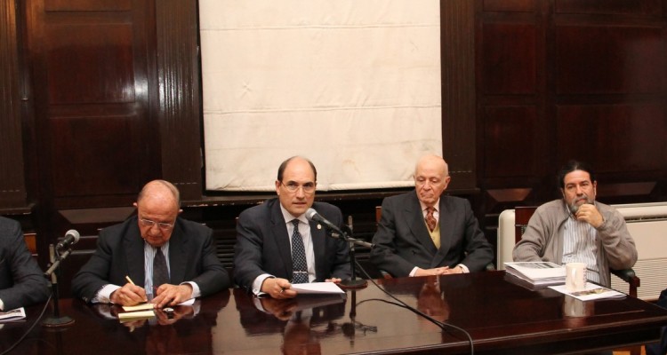 Sixto Sánchez-Lauro, José Antonio Escudero, Alejandro Miguez, Víctor Tau Anzoátegui, Ricardo Rabinovich-Berkman y Andrea Gastron