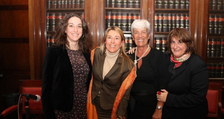 Carolina Zang, Cecilia Mairal, Mónica Pinto y Roxana Kahale