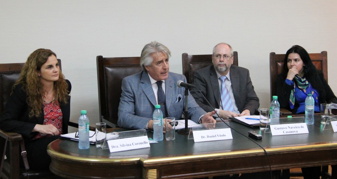 Silvia E. Coronello, Daniel R. Vítolo, Gustavo Naveira de Casanova y Anahí F. Pérez