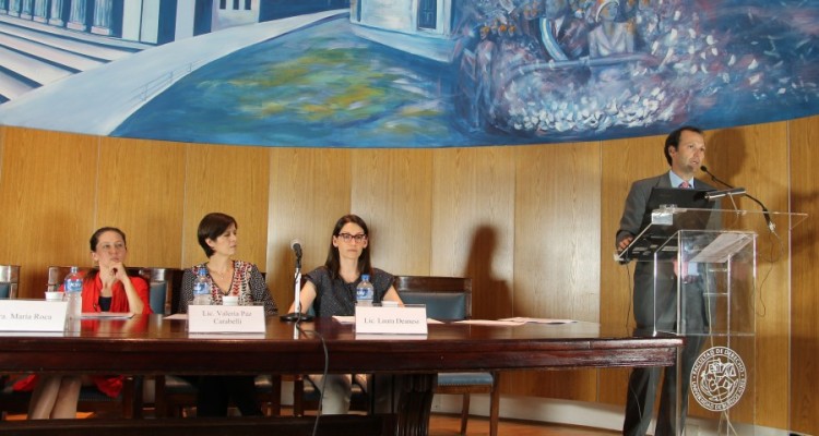 María Roca, Valeria Paz Carabelli, Laura Deanesi y Francisco Castex