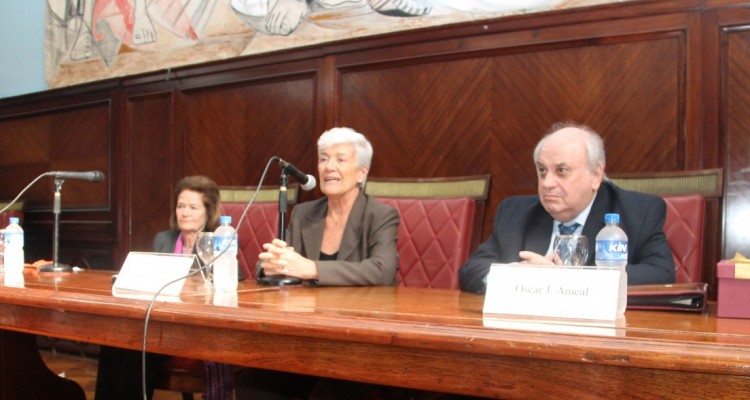 Elena Highton de Nolasco, Mónica Pinto y Oscar J. Ameal