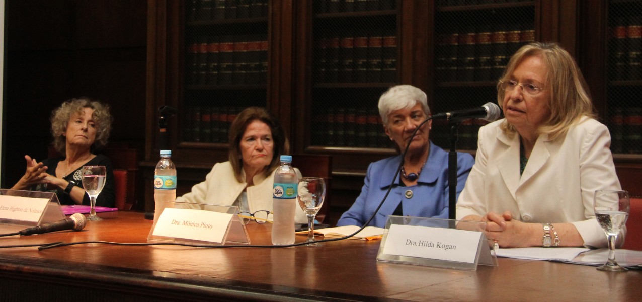 Alicia Ruiz, Elena Highton de Nolasco, Mónica Pinto e Hilda Kogan