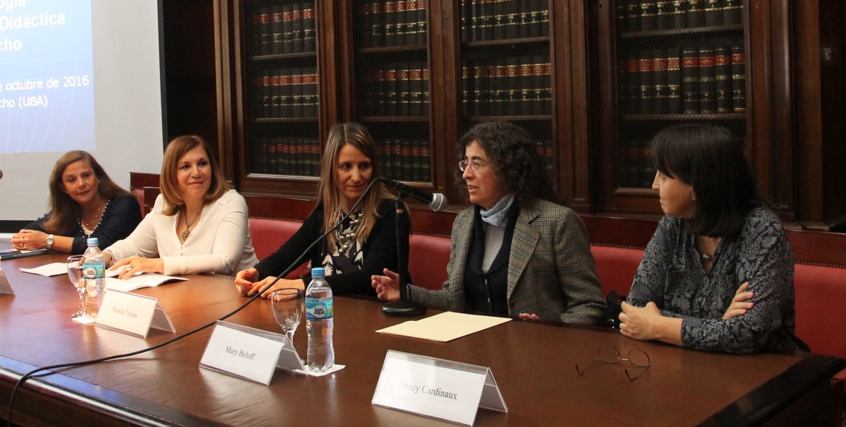 Rita Gajate, Adela Seguí, Pamela Tolosa, Mary Beloff y Nancy Cardinaux