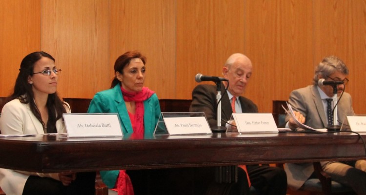 Gabriela Butti, Paula Bermejo, Esther Ferrer de Fernández, Raúl Etcheverry, Leandro Vergara y Sergio Bregliano