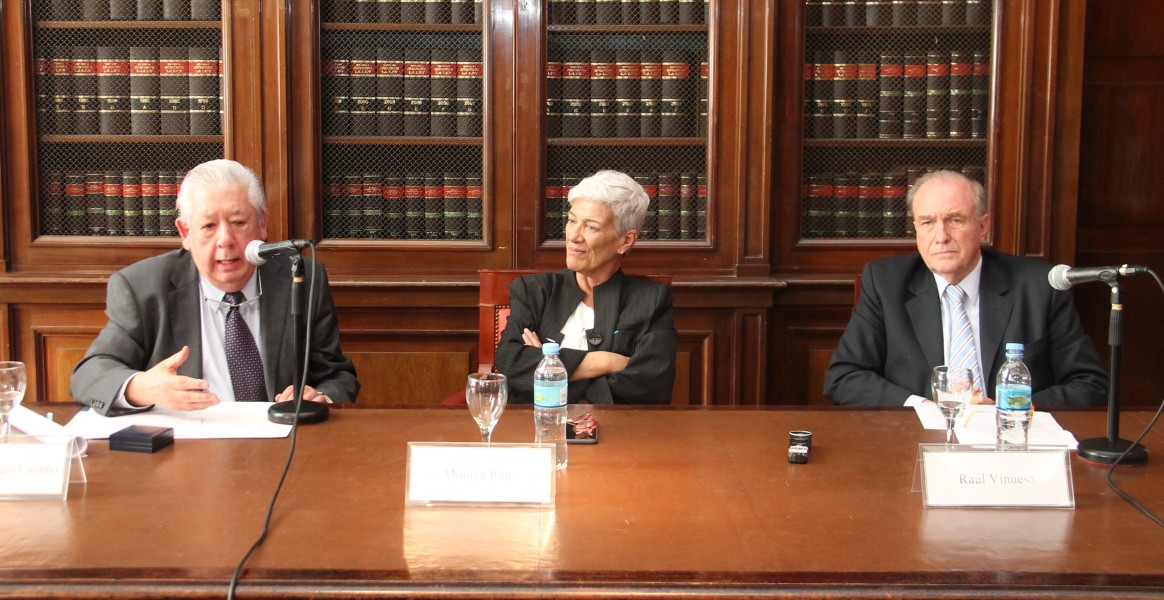 Edmundo Vargas Carreño, Mónica Pinto y Raúl Vinuesa