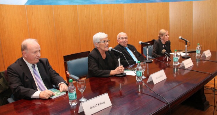 Daniel Sabsay, Mónica Pinto, Jorge Klainman y Susana Albanese