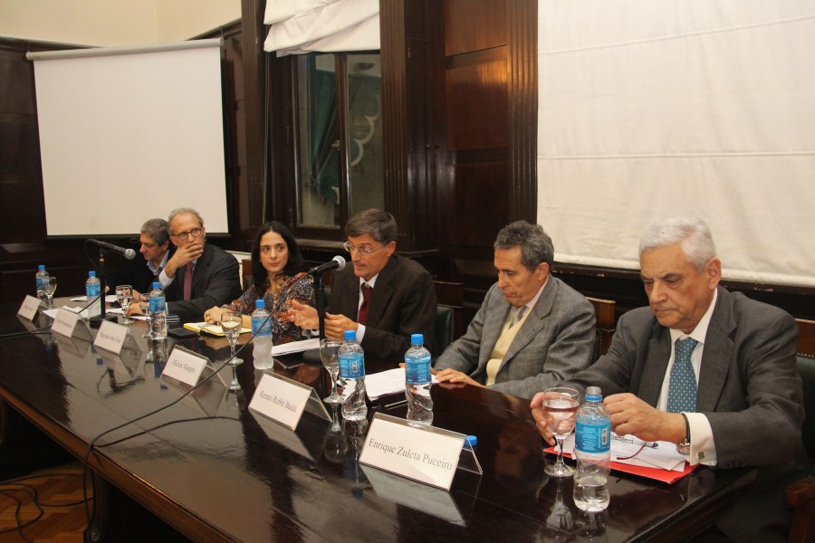 Marcelo Alegre, Carlos Rosenkrantz, Mercedes Ales Uria, Michele Mangini, Renato Rabbi-Baldi Cabanillas y Enrique Zuleta Puceiro