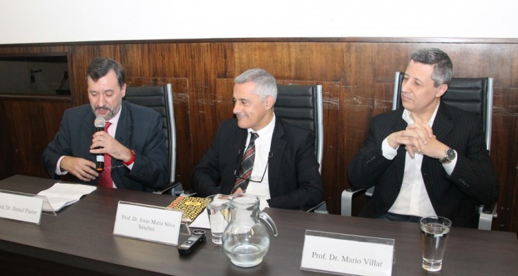 Daniel Pastor, Jesús María Silva Sánchez y Mario Villar