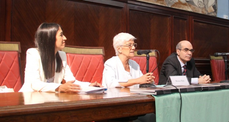 Natalia Santomé, Mónica Pinto y Néstor E. Solari