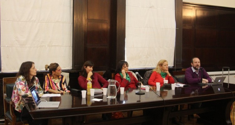 Laura Pautassi, Marisa Herrera, Lorena Gargiulo, Mónica Tarducci, Débora Tajer y Mario Pecheny