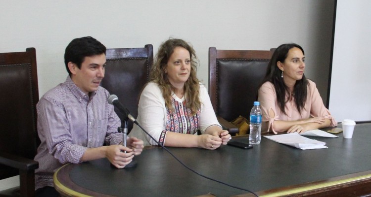 Pedro Calvo, Malena Silveyra y Valeria Thus