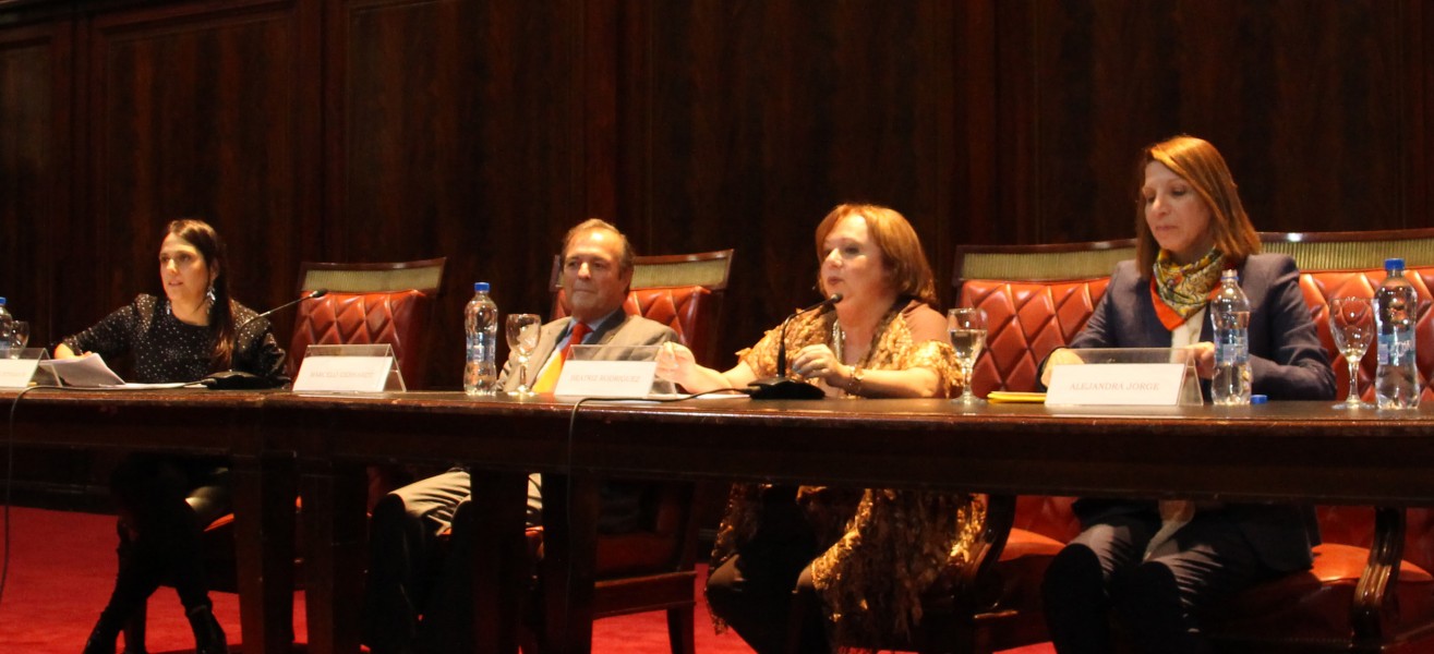 Gabriela Urthiague, Marcelo Gebhardt, Beatriz Rodriguez y Alejandra Jorge