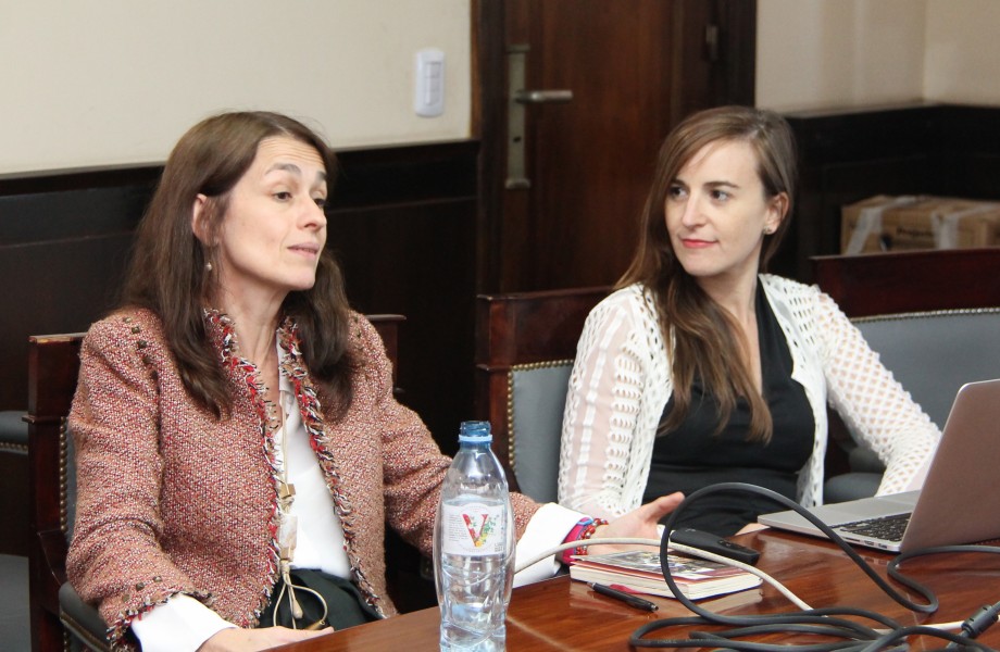 Laura Pautassi y Lorena Balardini