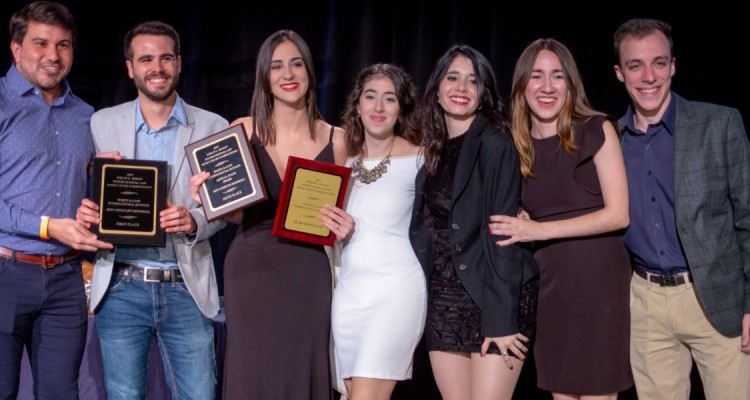 Pablo Colmegna, Víctor Elías, Florencia Fernández, Magdalena Rochi Monagas, Tamara Bustamante, Johanna González y Augusto Mayoral