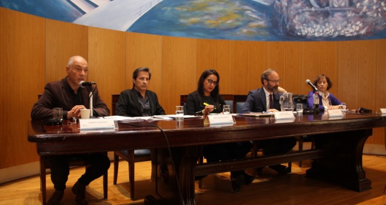 Rubén Chababo, Enrique Peruzzotti, Ana Lorena Delgadillo Pérez, Todd Landman y Patricia Tappatá Valdez