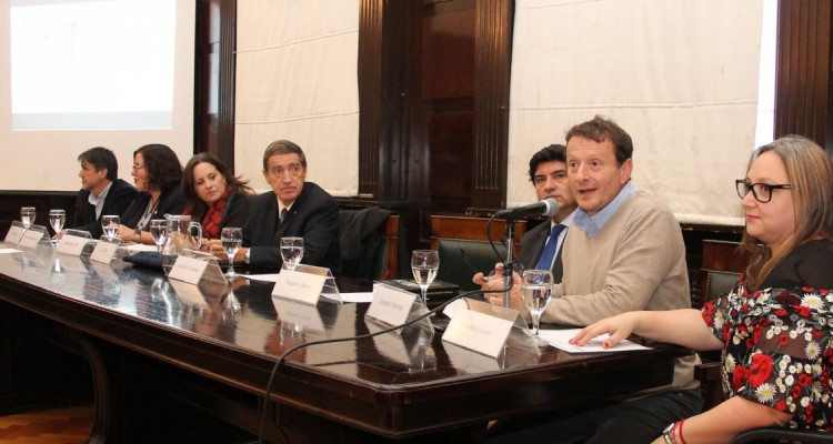 Ariel Cejas, María Jimena Monsalve, Magdalena Laiño, Luis Niño, Alejandro Slokar, Leonardo Pitlevnik y Gabriela L. Gusis