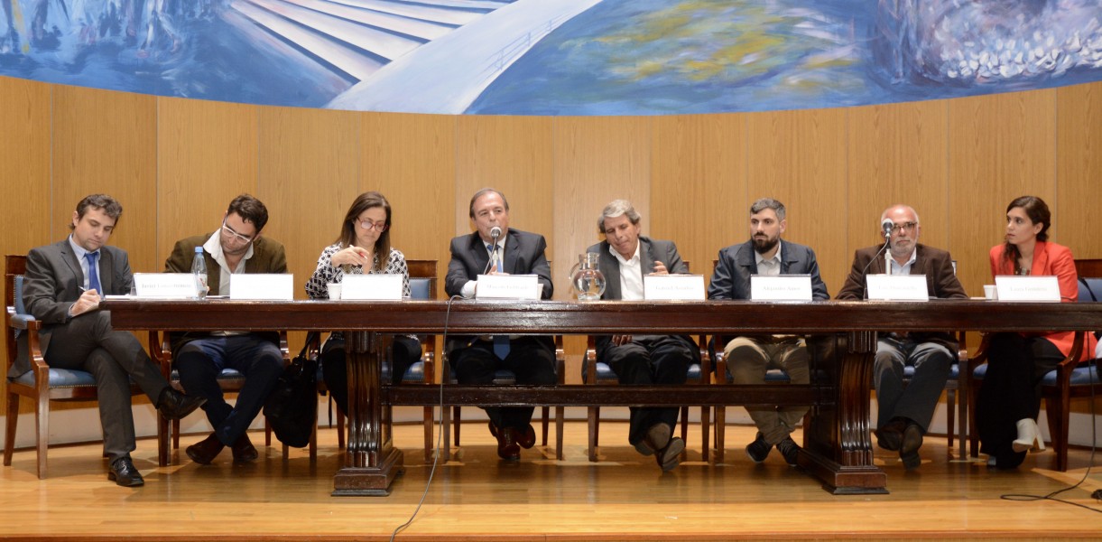 Javier Lancestremere, Julián Axat, María Fernanda Rodríguez, Marcelo Gebhardt, Gabriel Astarloa, Arturo Pozzali, Luis Duacastella y Laura Grindetti