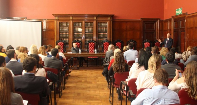 Conferencia sobre la prevención del daño