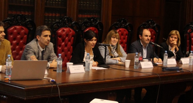 Matías Chacón, Alejandro Di Sibio, Carmen Chouciño Storani, Marisa Aizenberg, Alejandro A. Echegaray, Marta Mattiussi y Cristina Carreras Lobo