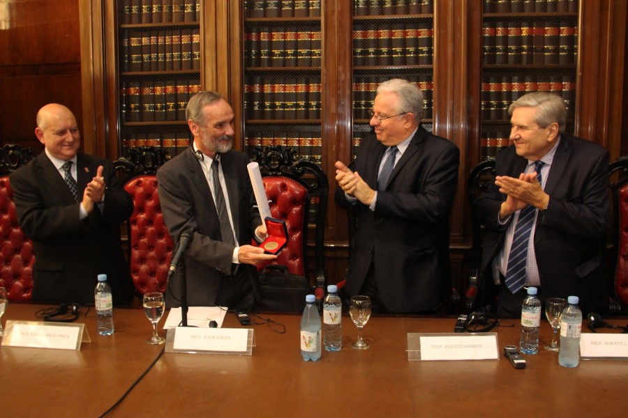 Miguel Ángel Maza, Alain Supiot, Alberto Barbieri y Alberto J. Bueres