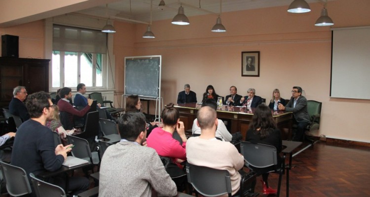 Marcelo Alegre, Luciana Scotti, Marcelo Gebhardt, Alberto J. Bueres, Silvia Nonna y Aníbal Cofone