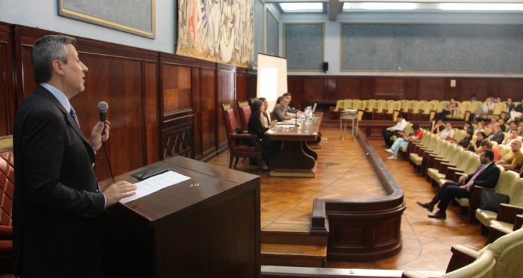 Mario Villar al momento de la apertura del congreso.