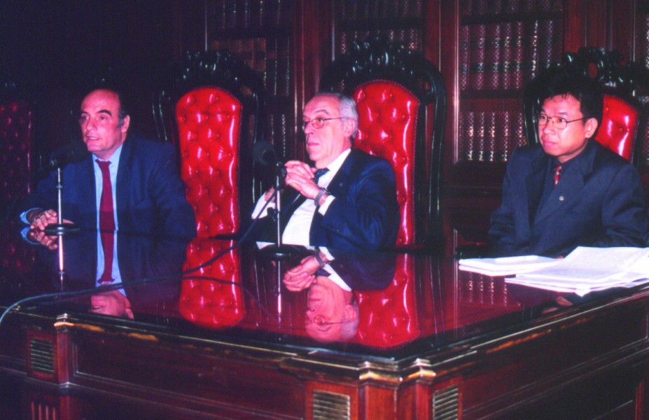 Luis Leiva Fernández, Atilio Alterini y  Xu Guodong