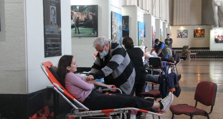 La Facultad participó de la campaña de donación voluntaria de sangre