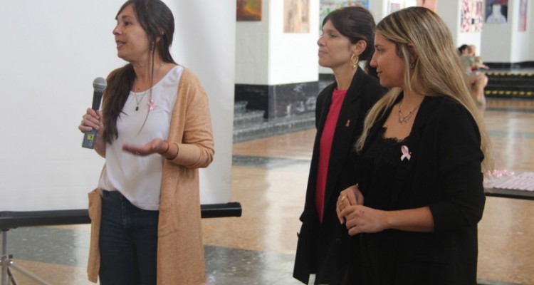 Lorena Castaño, Carmen Chouciño y Martina Bernarda