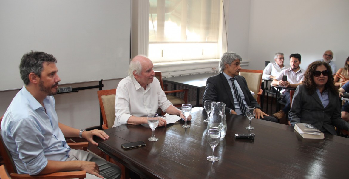 Raúl Mariano Alfonsín, Pablo Gerchunoff, Leandro Vergara y Mary Beloff