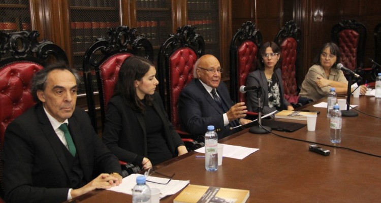 Raúl Gustavo Ferreyra, Melisa Szlajen, Juan Carlos Cassagne, Florencia Manuele y Nancy Cardinaux