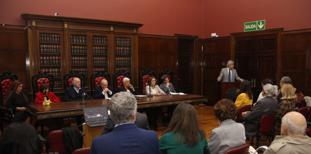 Silvina González, Lilian Del Castillo, Juan Antonio Travieso, Raúl Vinuesa, Mónica Pinto, Frida Armas Pfirter, Emiliano Buis y Leandro Vergara