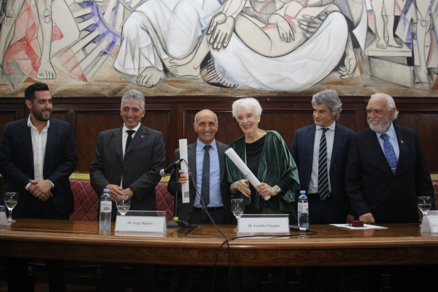 Juan Alfonsín, Jorge Biglieri, Daniel Salvador, Rosa Graciela Castagnola de Fernández Meijide, Leandro Vergara y Ricardo Gil Lavedra