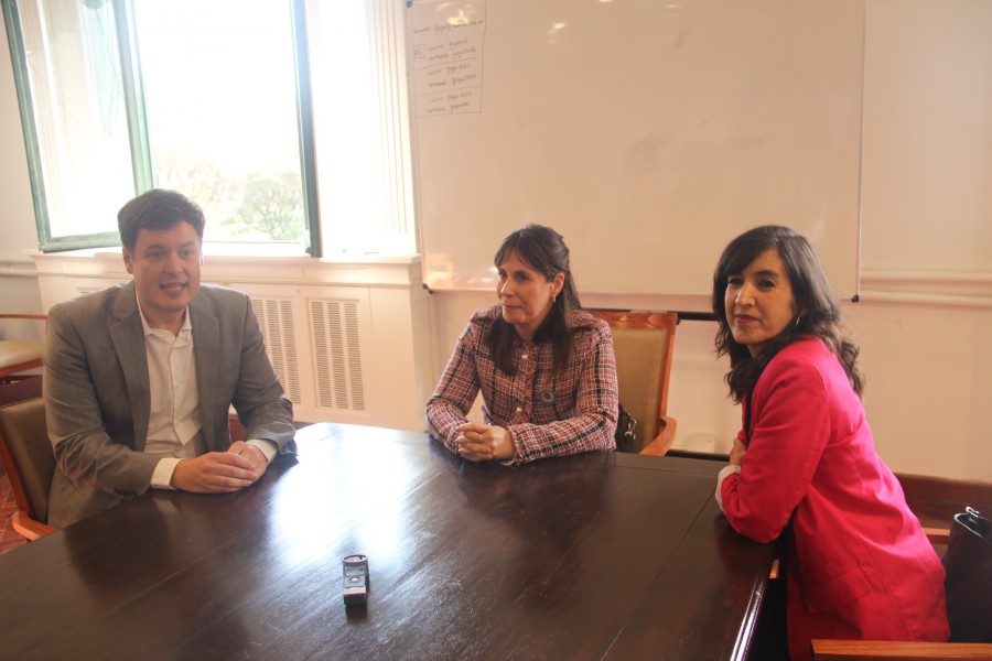 Sebastián Barocelli, Ana Cándida Muniz y Natalia Torres Santomé