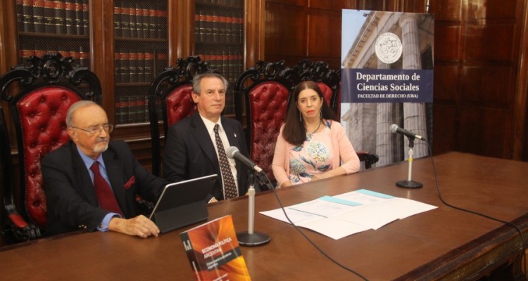 Eduardo Conesa, Gustavo Zunino y Isabel Gónzalez Nieves