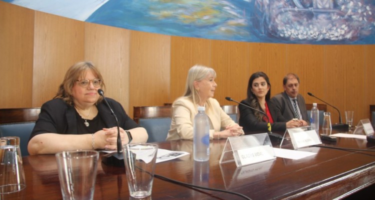 Eduardo Laguzzi, Lucia López Parga, Silvia Nonna y Gladys Vidal