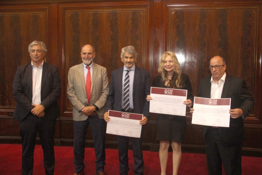 Manuel Izura, Javier Concepción, Leandro Vergara, Virginia Badino y Oscar Zoppi