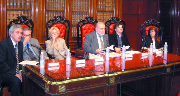 Osvaldo Gozaini, Horacio González, Alicia Ruiz, Sergio Di Gioia, Roberto Gargarella y Marta Pastor