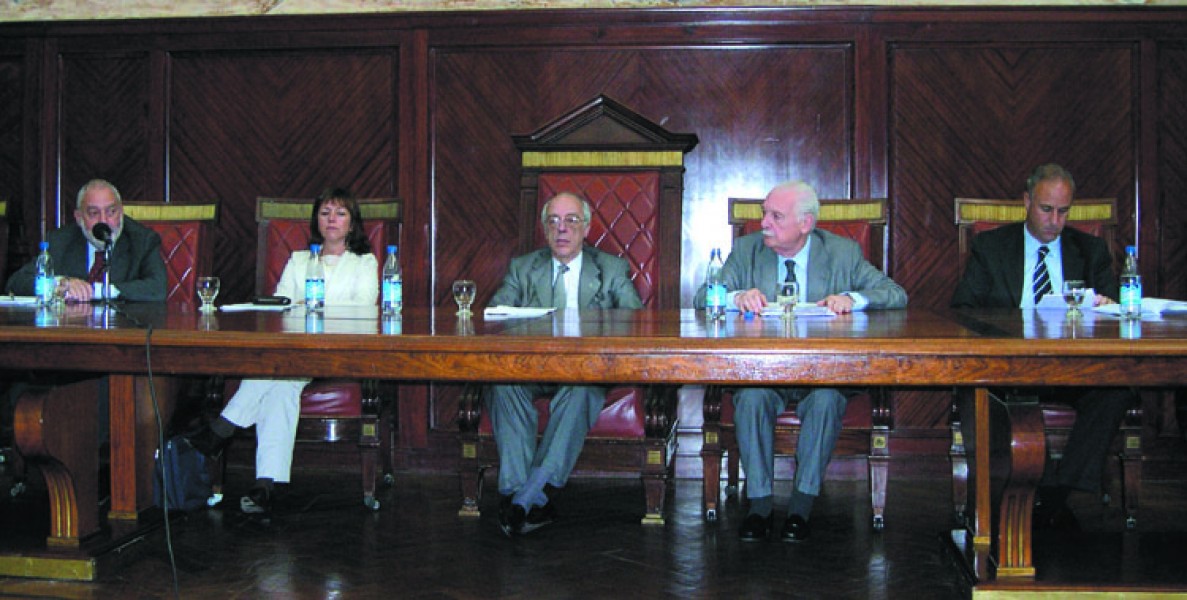 Mario Ackerman, Ana Lía Piñeyrúa, Atilio Alterini, Jorge Rodríguez Mancini y Javier González Olaechea