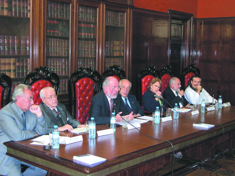 Héctor Recalde, Hugo Carcavallo, Adrián Goldín, Atilio Alterini, Noemí Rial, Mario Ackerman y Jorge Anró