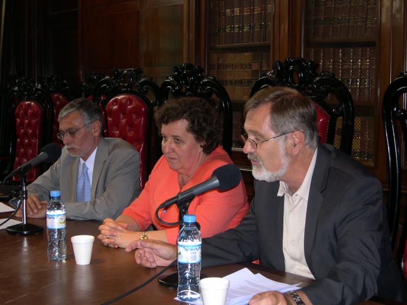 Pedro Aberastury, María Cecilia Gómez Masía y Armin Früehauf