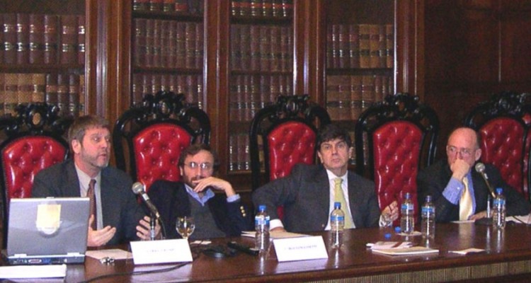 Larry Crump, Pablo Sanguinetti, Juan V. Sola y Fernando Tesón