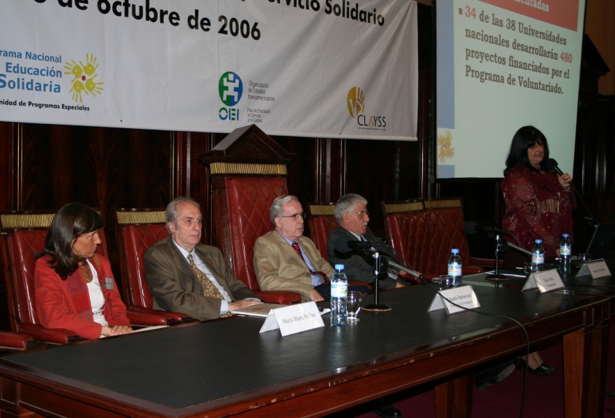 María Marta Mallea, Eduardo Barbarosch, Tulio Ortiz, Juan Carlos Tedesco y María Nieves Tapia