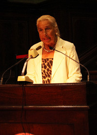 Beatriz Krom